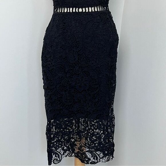 MAINSTRIP NWT Black Midi Cap Sleeves Lace Dress size Medium - Picture 10 of 10